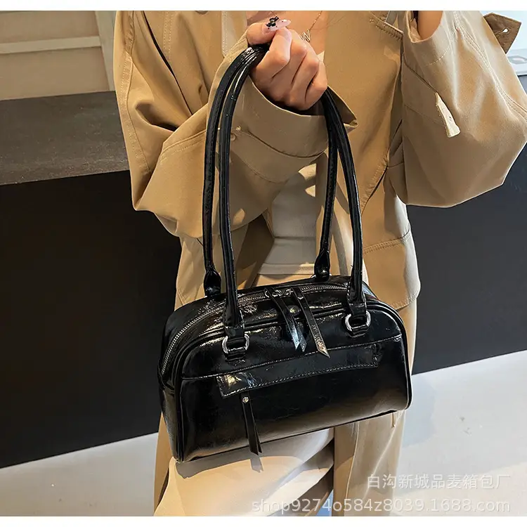 Retro Brown Shoulder Bag for Women 2026 — feature 26