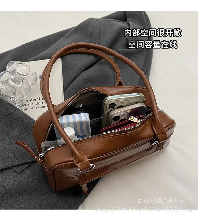Retro Brown Shoulder Bag for Women 2026 — feature 7