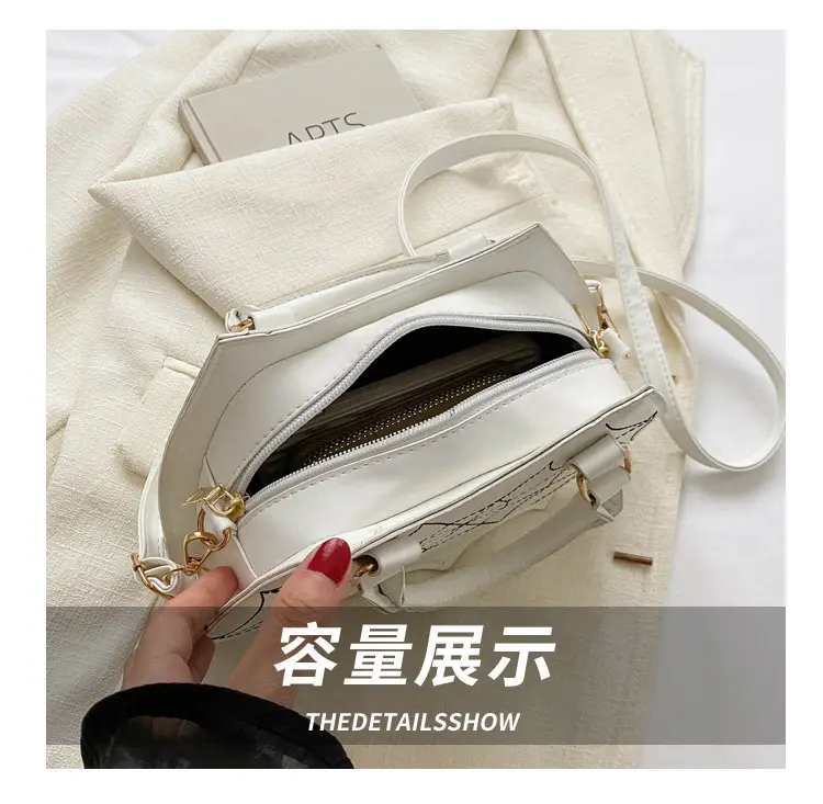 Green Starry Chain Shoulder Bag for Women — feature 8