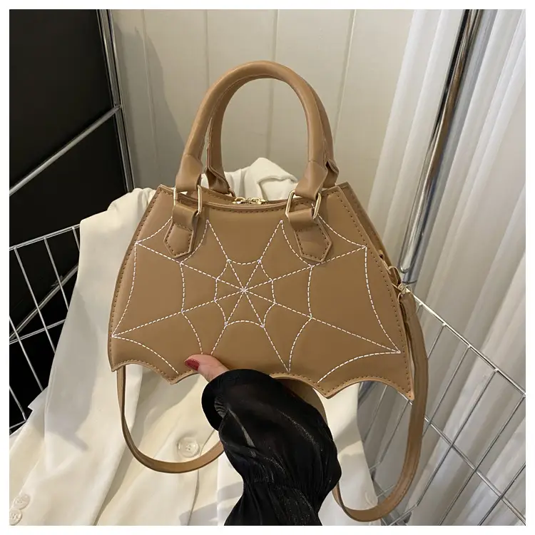 Green Starry Chain Shoulder Bag for Women - Image 3