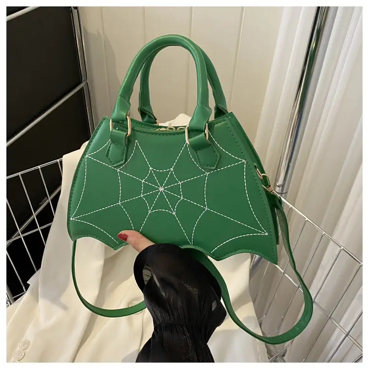 Green Starry Chain Shoulder Bag for Women - Image 5