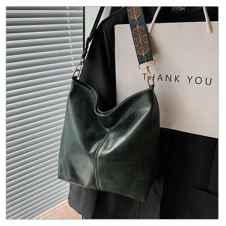 Retro Brown Leather Shoulder Bag with Wide Strap — feature 36