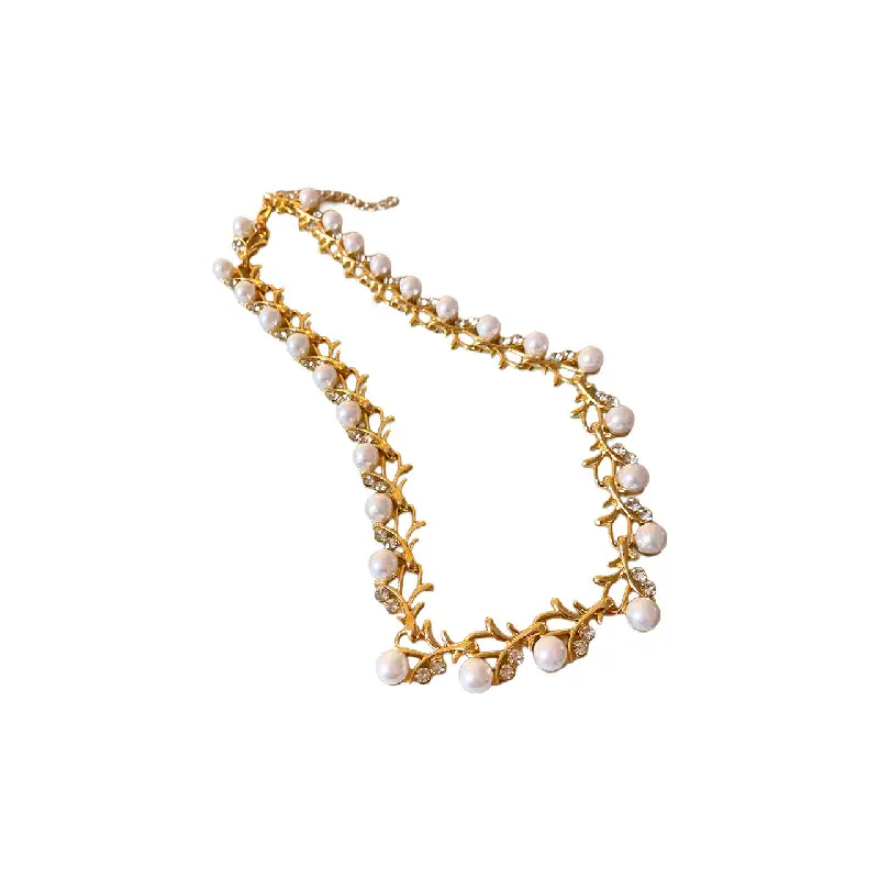 Gold Pearl Clavicle Necklace for Women