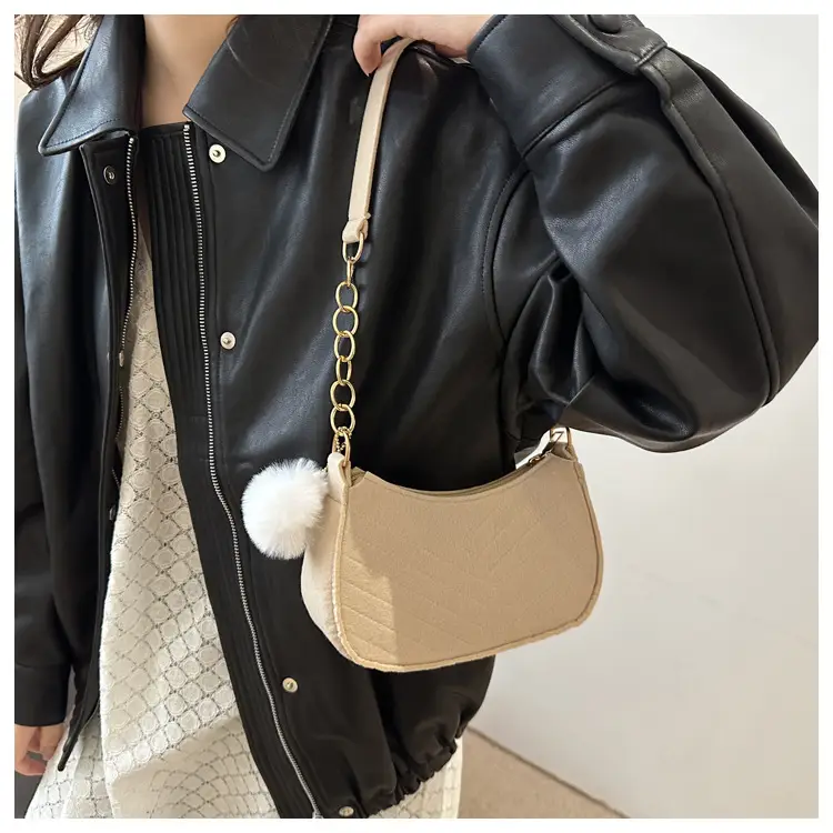 Rhomboid Shoulder Bag Grey Gold Pom Pom — feature 15
