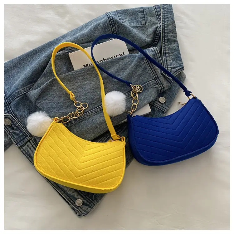 Rhomboid Shoulder Bag Grey Gold Pom Pom — feature 38