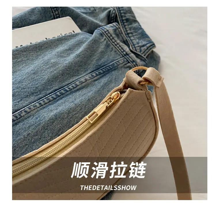 Rhomboid Shoulder Bag Grey Gold Pom Pom — feature 6