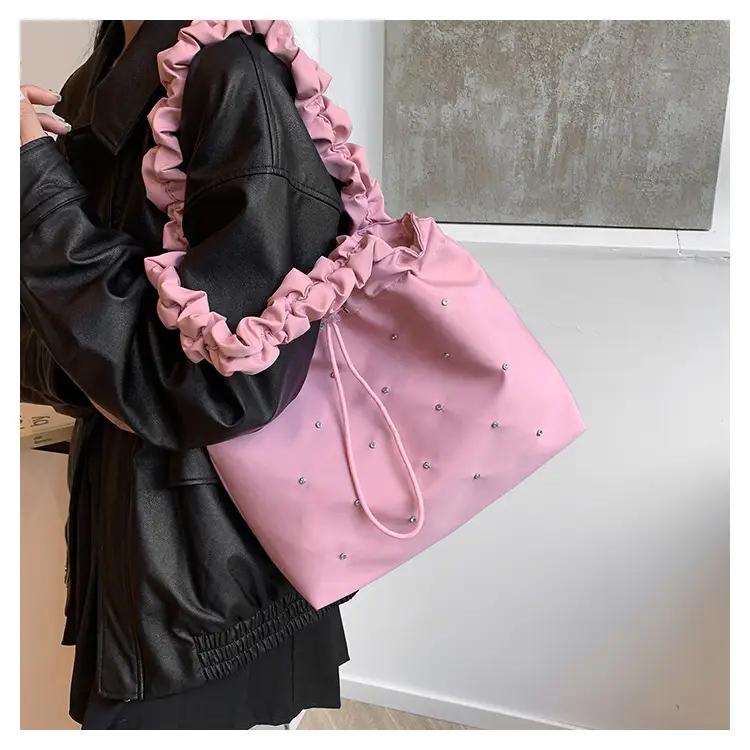 Black Ruffled Shoulder Bag for Women 2025 — feature 11