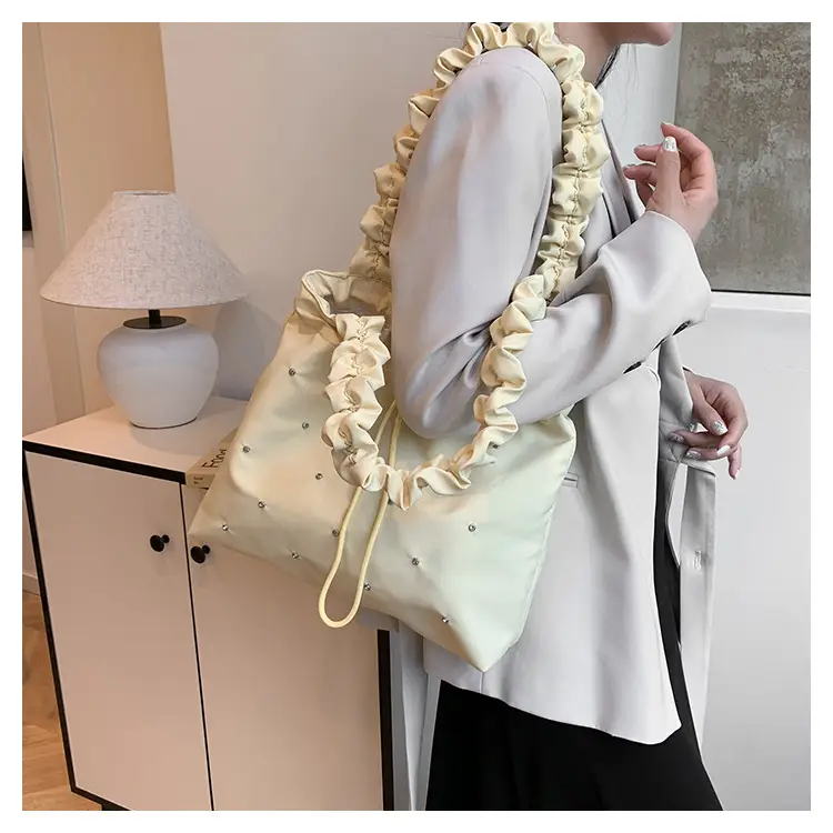 Black Ruffled Shoulder Bag for Women 2025 — feature 7