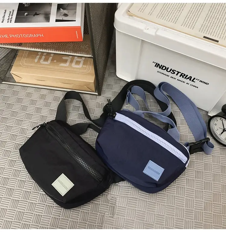 Men's Navy Blue High-End Crossbody Bag with Zipper Closure — feature 33