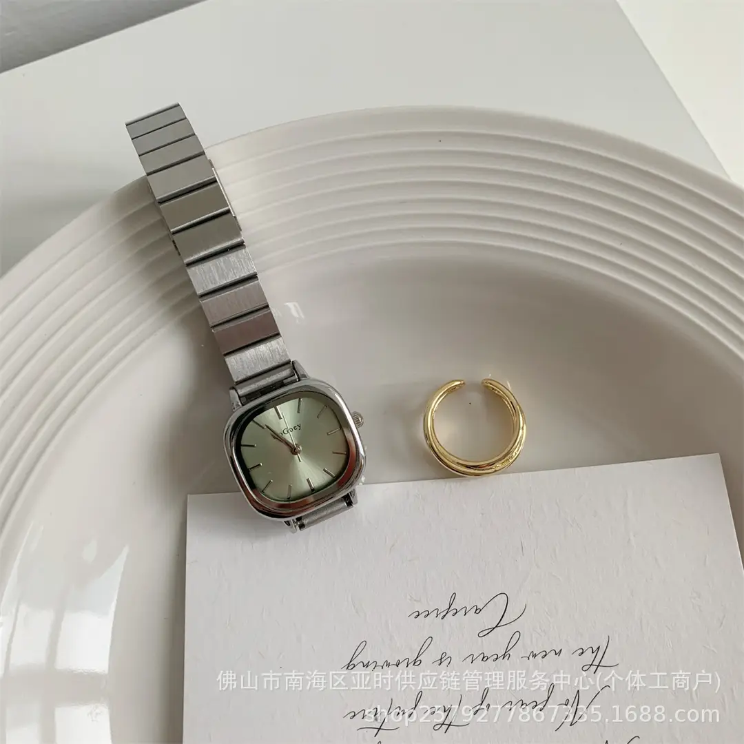 Cross-border hot chain watch female students simple temperament casual folding buckle female watch quartz watch manufacturers wholesale