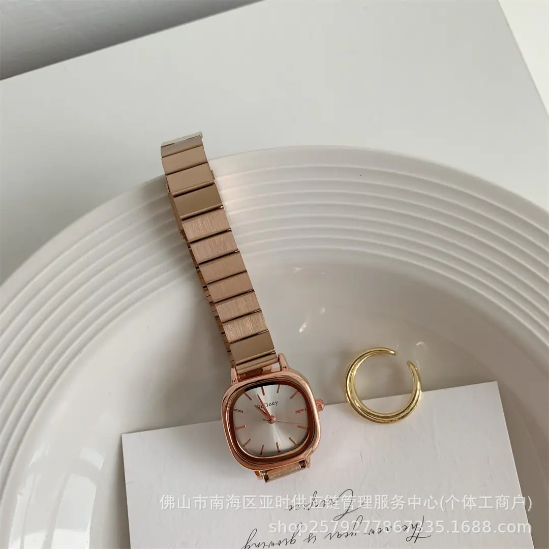 Cross-border hot chain watch female students simple temperament casual folding buckle female watch quartz watch manufacturers wholesale