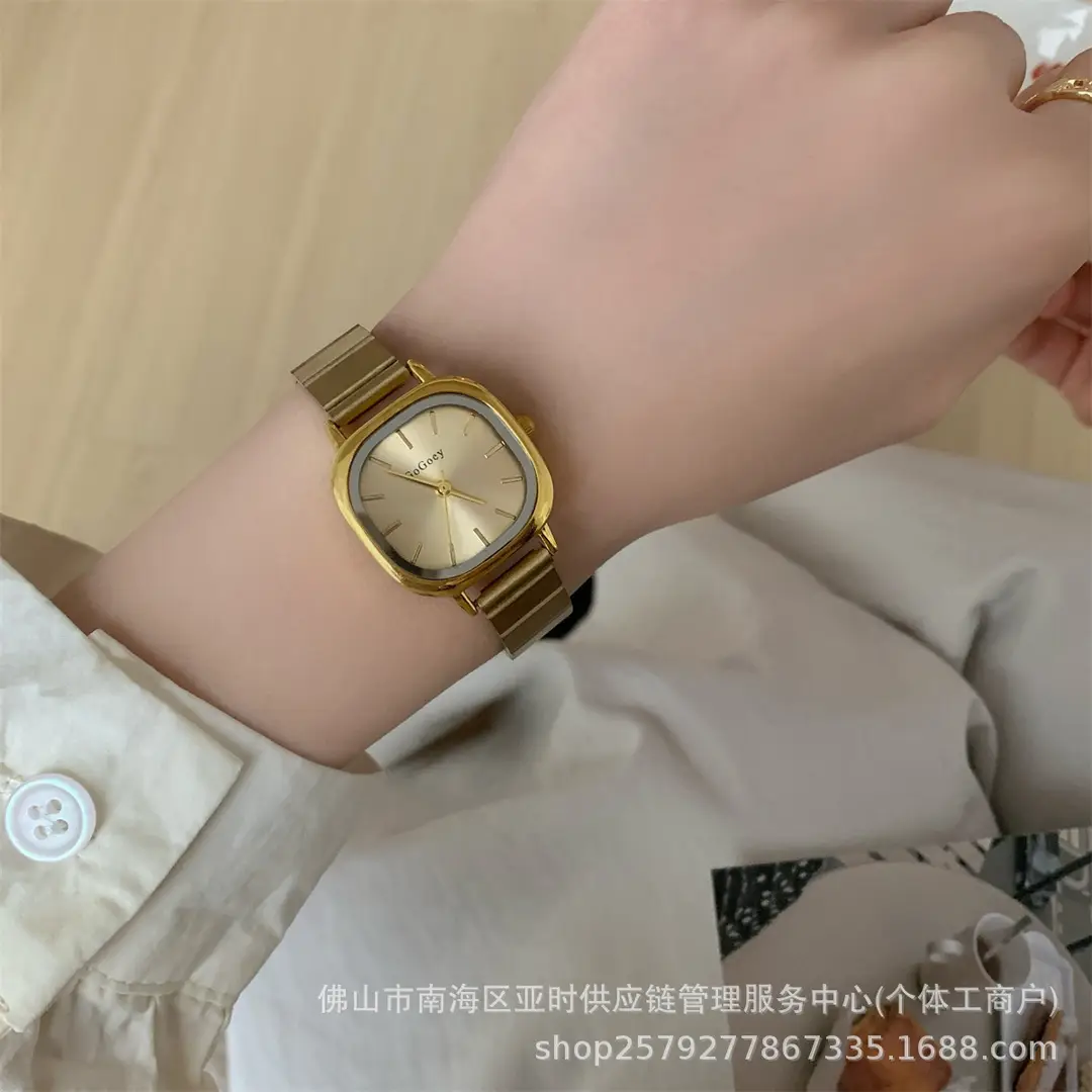 Cross-border hot chain watch female students simple temperament casual folding buckle female watch quartz watch manufacturers wholesale — feature 32