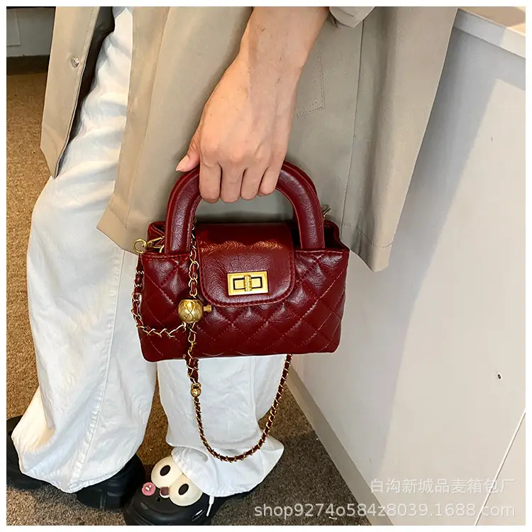 Brown Quilted Chain Bag for Women 2026 — feature 17