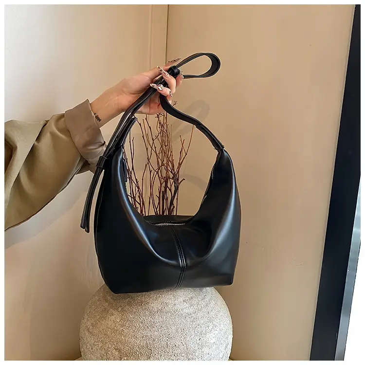 Korean Style Lazy Style Shoulder Bag Large Capacity Tan — feature 19