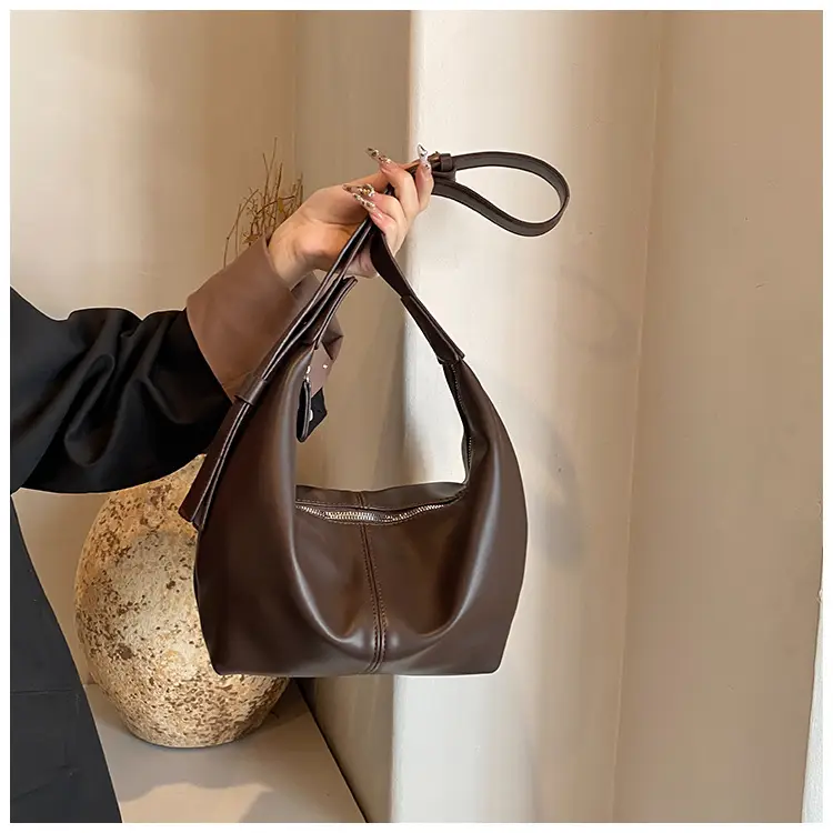 Korean Style Lazy Style Shoulder Bag Large Capacity Tan — feature 25