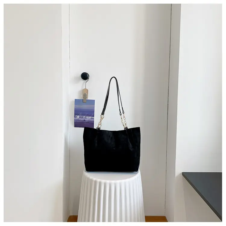 Large Capacity Korean Style Letter Shoulder Bag for Women — feature 43
