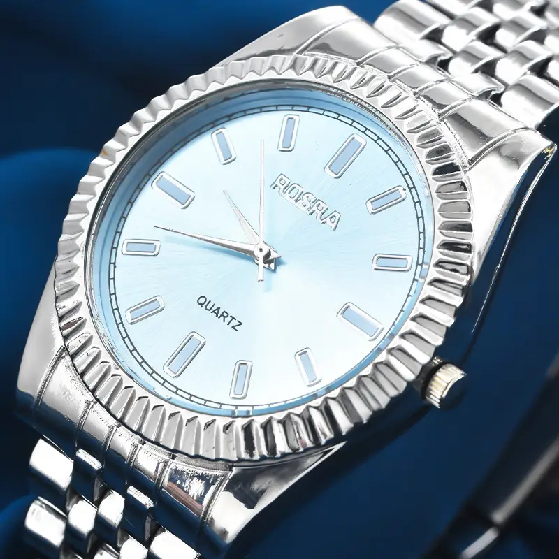 Men Women Steel Band Quartz Watch Light Blue Dial - Image 18