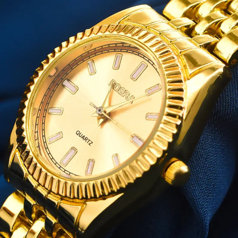 Men Women Steel Band Quartz Watch Light Blue Dial — feature 18