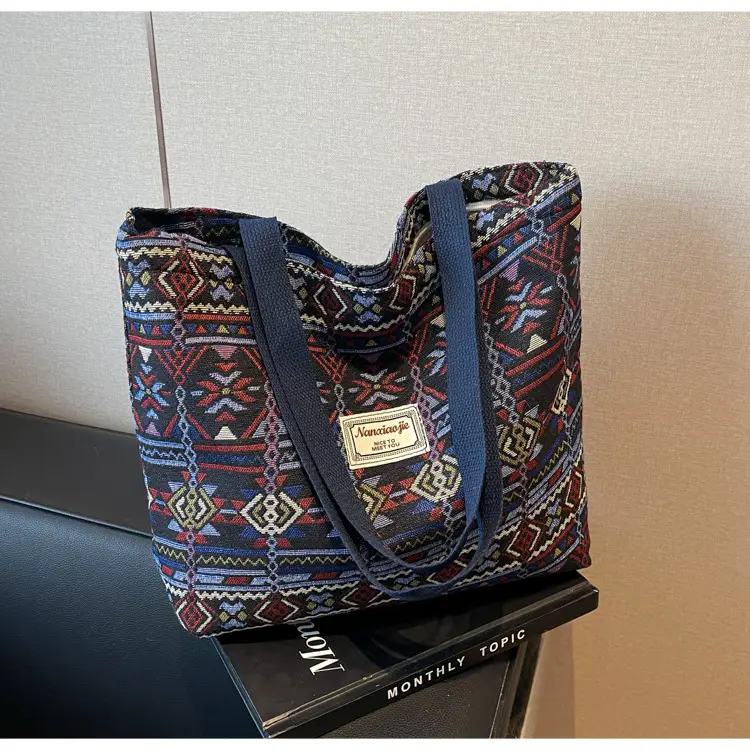 Women Retro Patterned Canvas Shoulder Crossbody Bag 2024 — feature 35