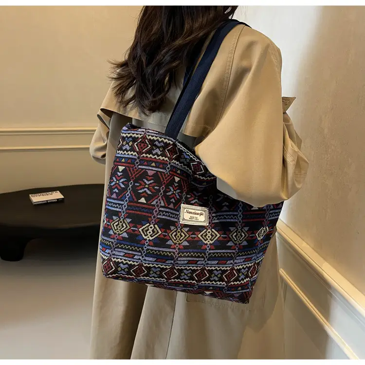 Women Retro Patterned Canvas Shoulder Crossbody Bag 2024 — feature 9