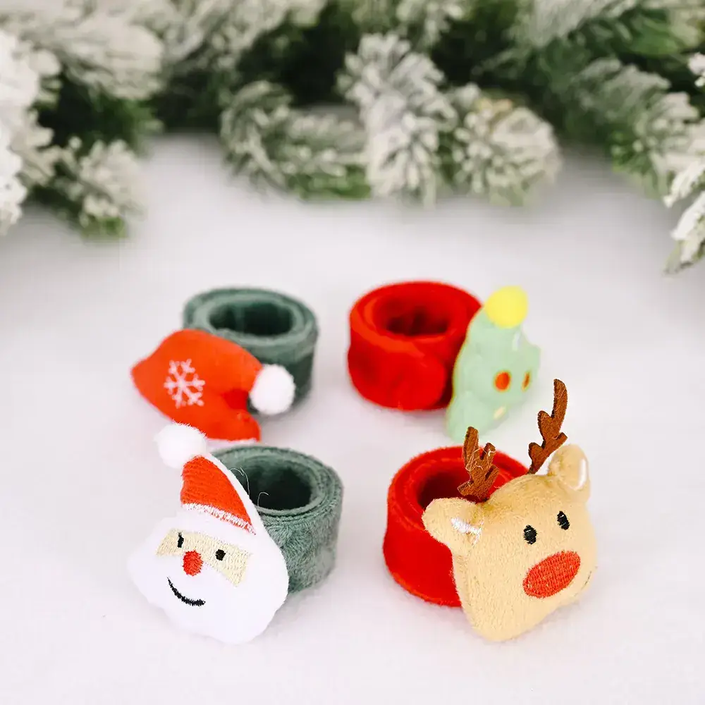 New Christmas Decorations Flannel Clap Circle Creative Old Man Snowman Children's Gift Christmas Bracelet - Image 4