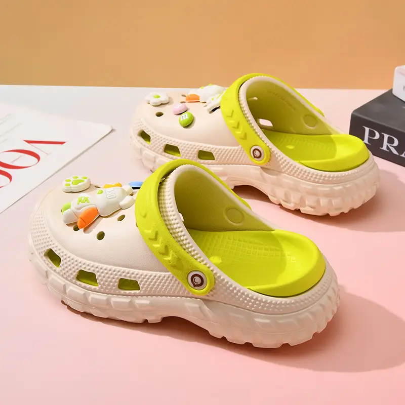Hole Shoes Women's Thick Sole Non-slip Non-stinky Feet Violence Bear Baotou Slippers Summer Wear-resistant Height-increasing Cute Sandals - Image 7