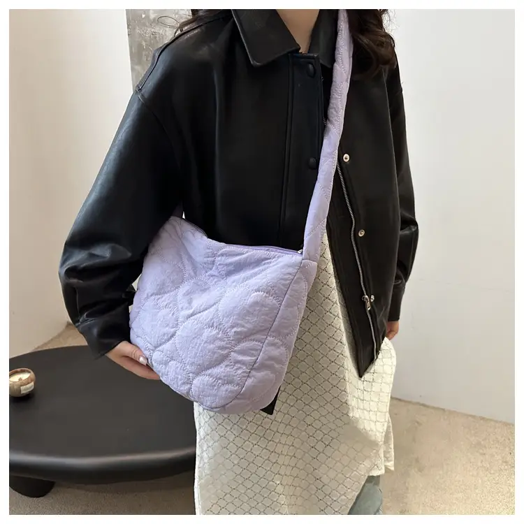 Women's Quilted Shoulder Bag Cream 2024 — feature 12