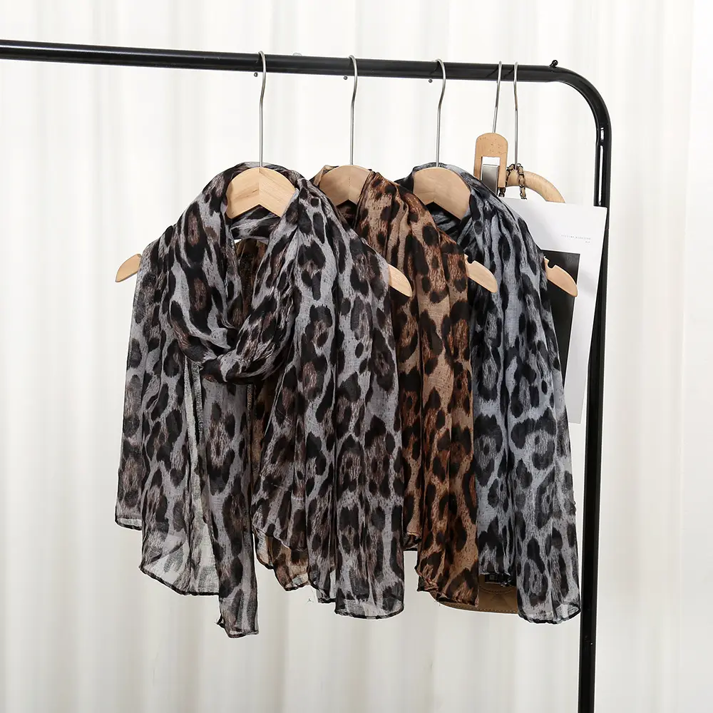Leopard Print Women's Scarf Casual Travel Muslim Turban - Image 4