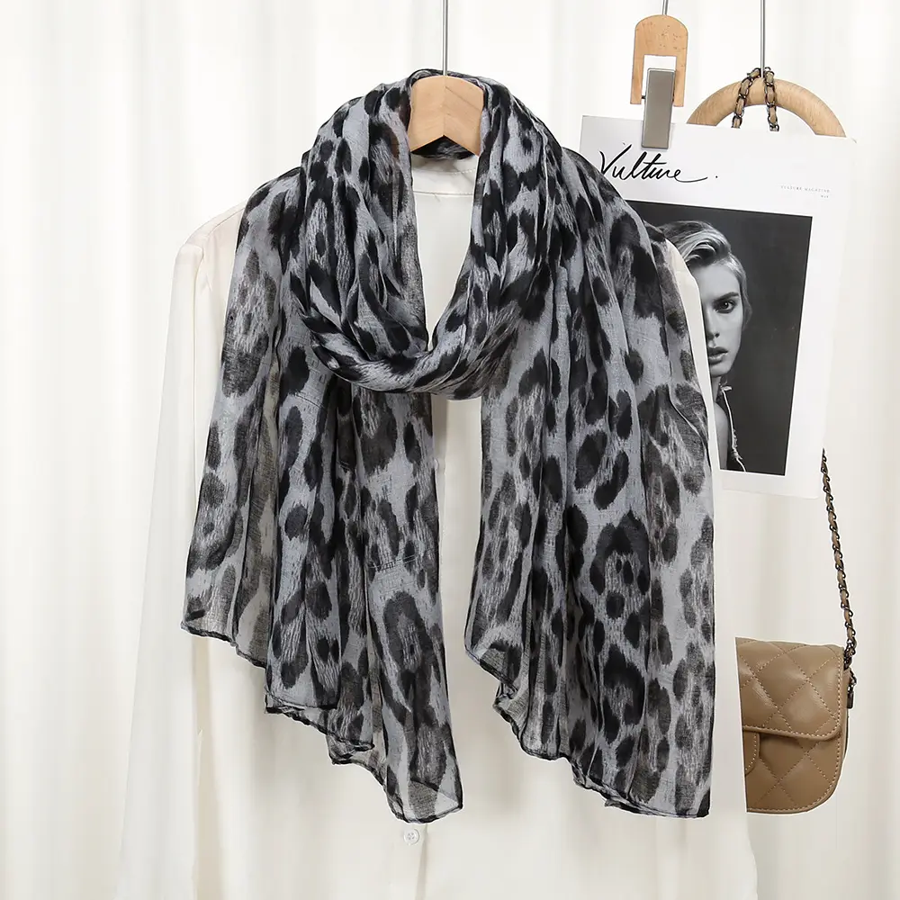 Leopard Print Women's Scarf Casual Travel Muslim Turban — feature 3