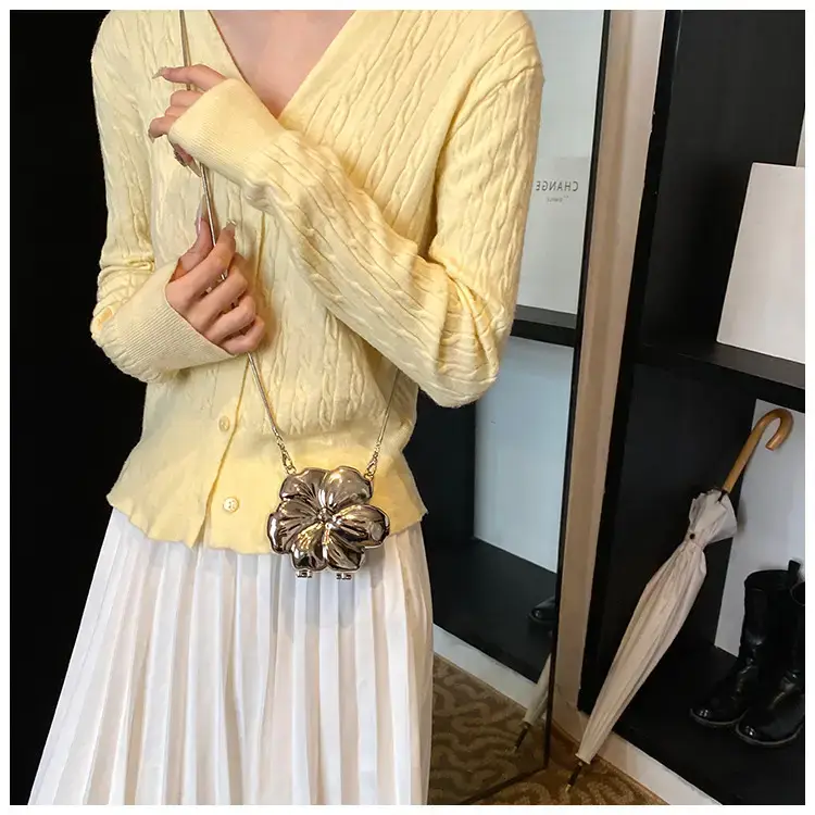 Artistic Flower Mini Crossbody Bag for Women — feature 15