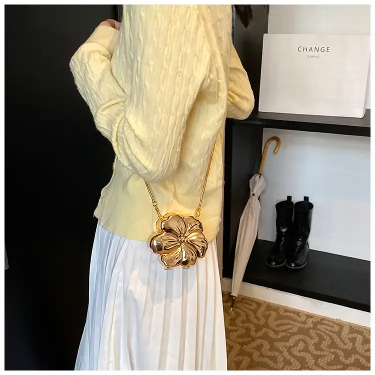 Artistic Flower Mini Crossbody Bag for Women — feature 16
