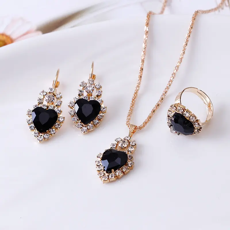 Heart Shaped 3-Piece Jewelry Set with Diamonds - Image 18