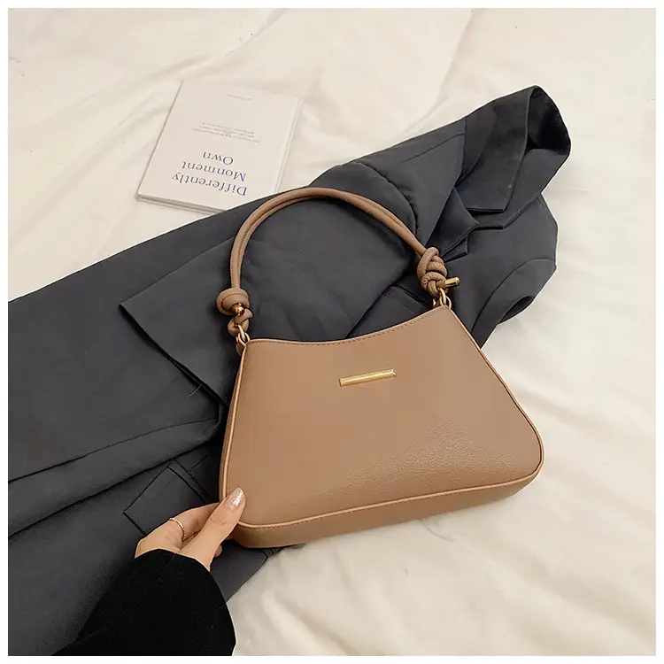 Black High-End Shoulder Bag for Women 2024 - Image 2