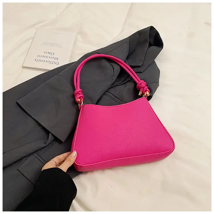 Black High-End Shoulder Bag for Women 2024 - Image 4