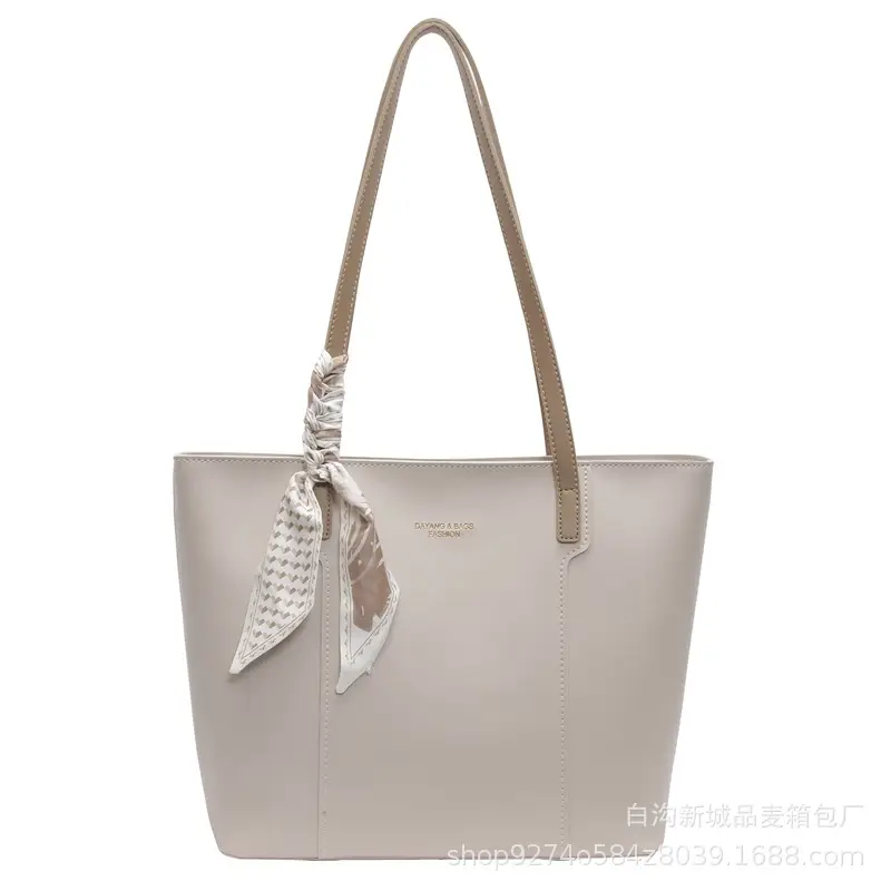 Vintage Style Large Shoulder Bag for Women 2026 - Image 10