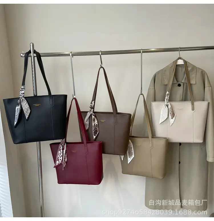 Vintage Style Large Shoulder Bag for Women 2026 — feature 14