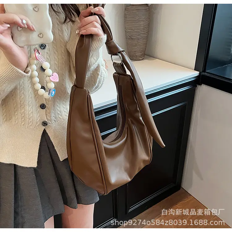 Retro Brown Leather Shoulder Bag for Women 2026 — feature 16