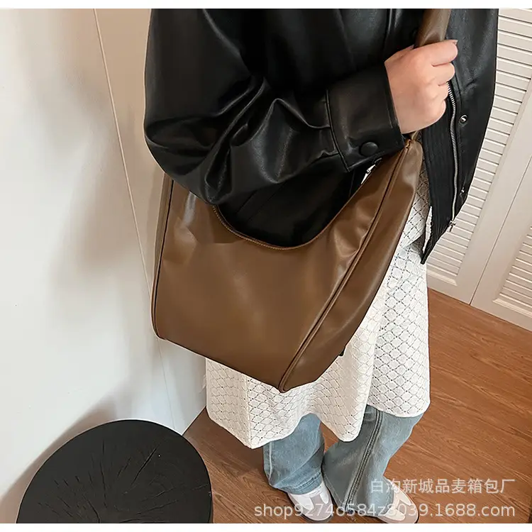 Retro Brown Leather Shoulder Bag for Women 2026 — feature 22