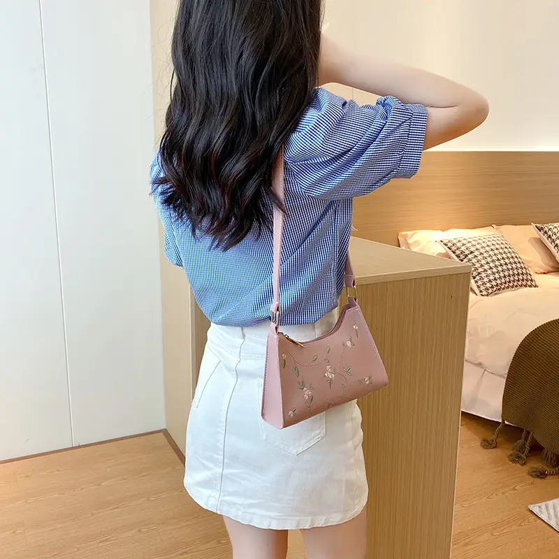 Elegant Embroidered Women's Underarm Bag Beige - Image 8
