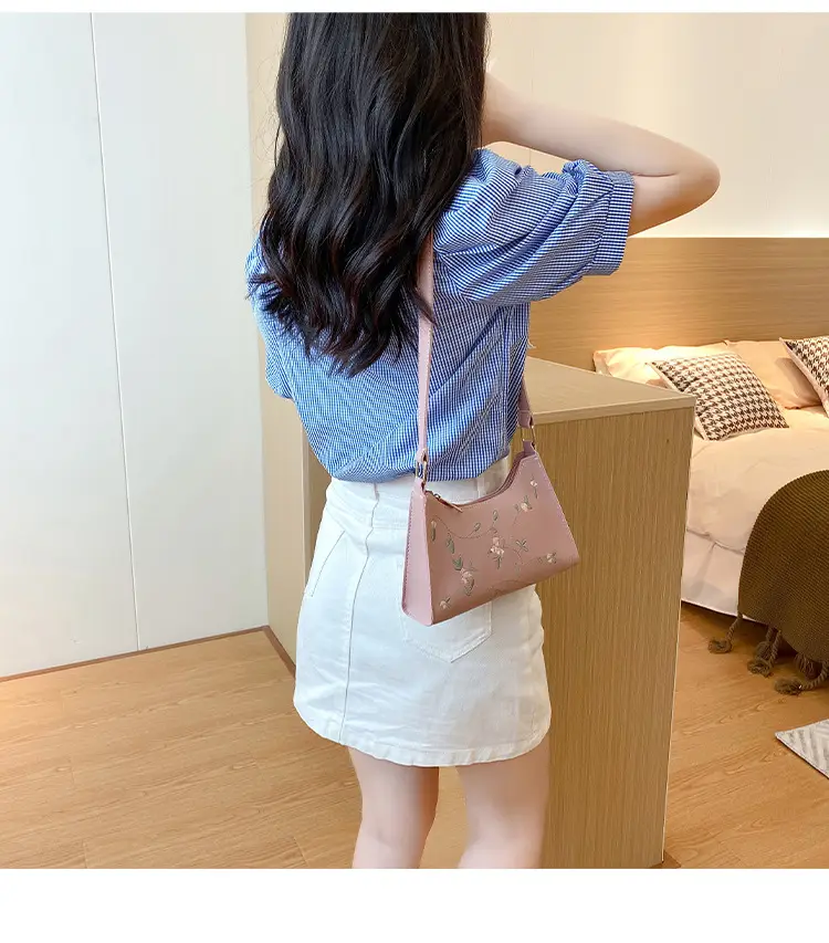 Elegant Embroidered Women's Underarm Bag Beige — feature 18