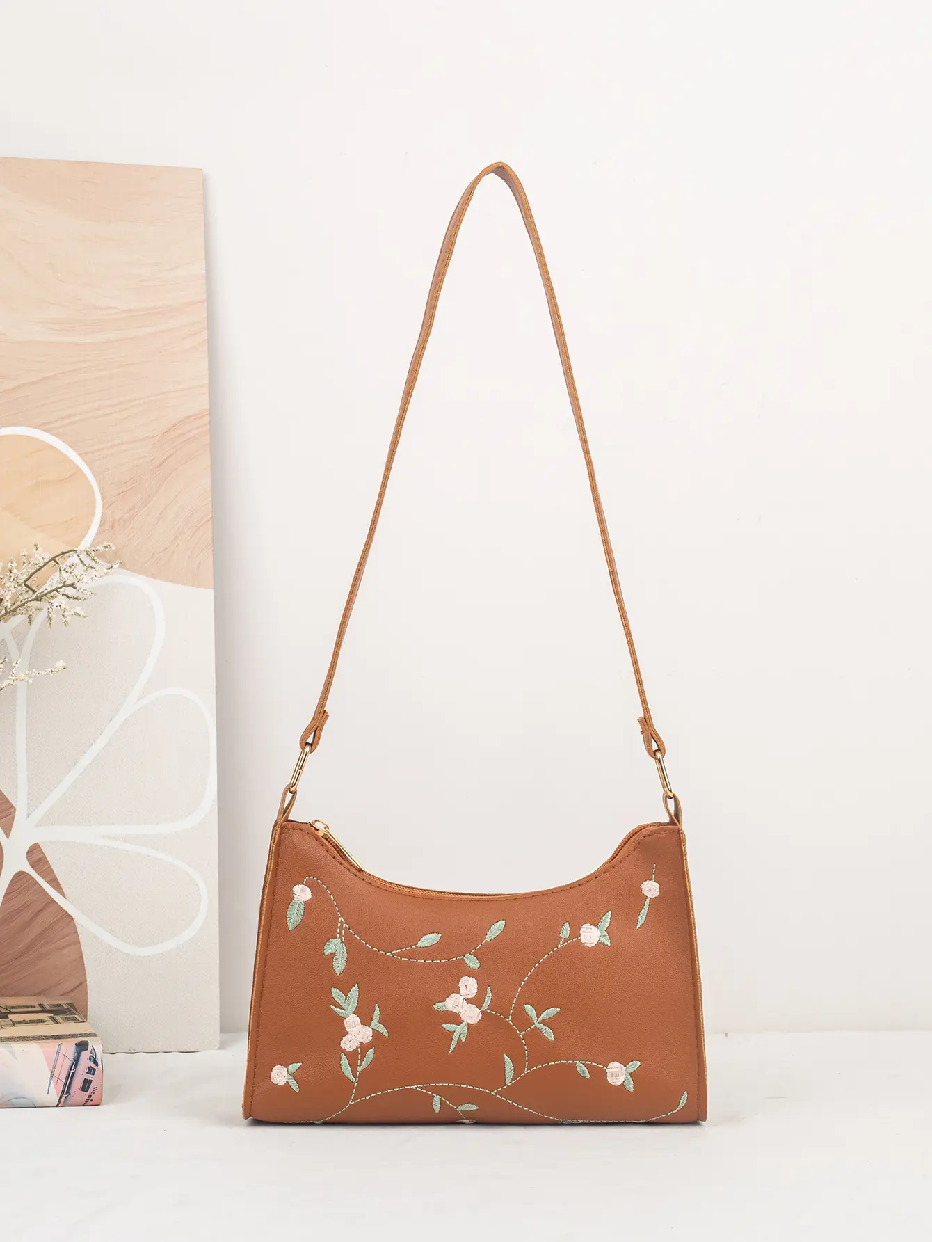 Elegant Embroidered Women's Underarm Bag Beige — feature 27