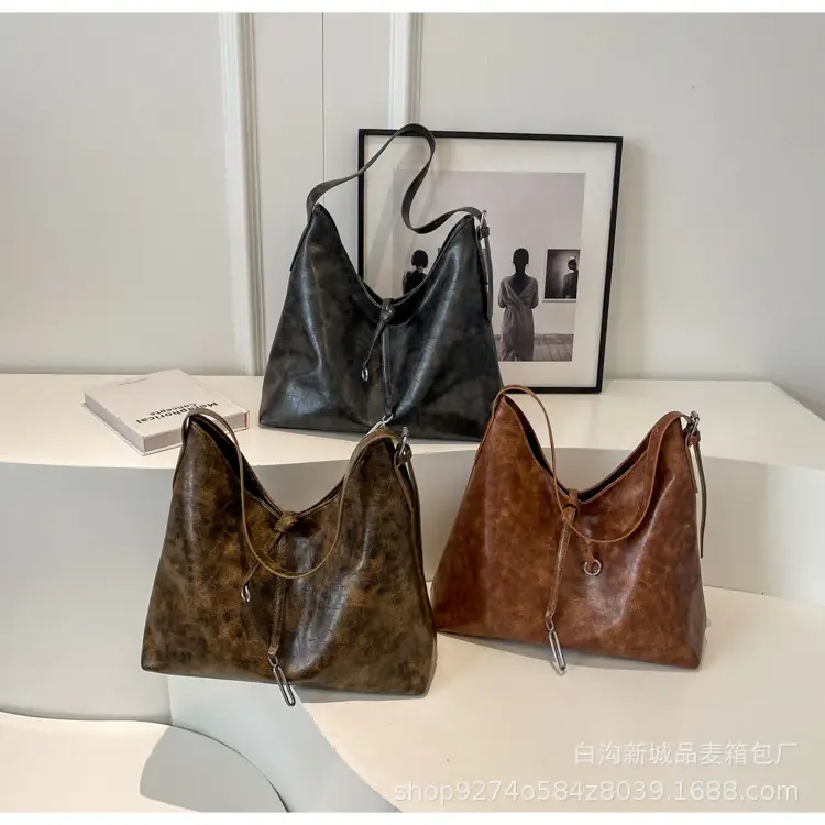 Korean Style Brown Leather Commuter Shoulder Bag for Women — feature 12