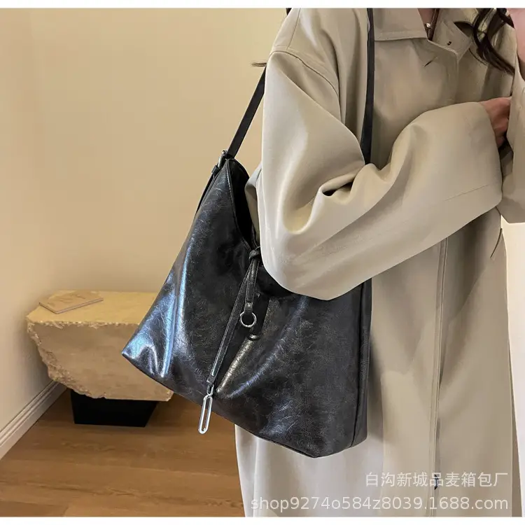 Korean Style Brown Leather Commuter Shoulder Bag for Women — feature 16