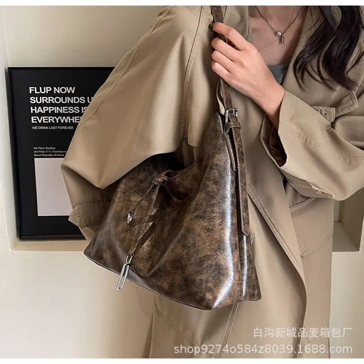 Korean Style Brown Leather Commuter Shoulder Bag for Women — feature 19