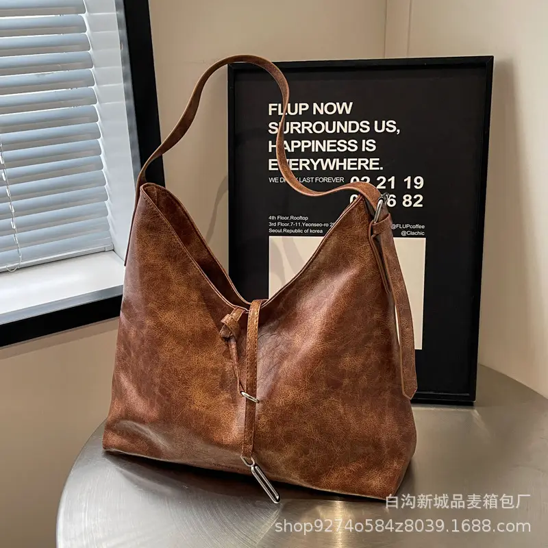 Korean Style Brown Leather Commuter Shoulder Bag for Women - Image 3