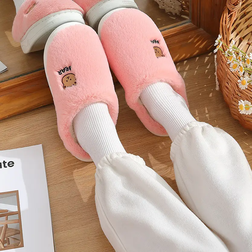 Cute Bear Cotton Slippers for Winter Household Indoor Unisex Non-Slip fleece-lined Thick-Bottom Warm Moon Wool Plush Slippers