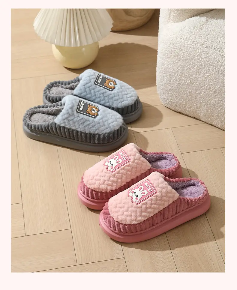 Cotton Slippers for Women 2026 New Autumn and Winter Indoor Home Warm Thick-Soled Couple's Winter Slippers with Fleece for Men — feature 13