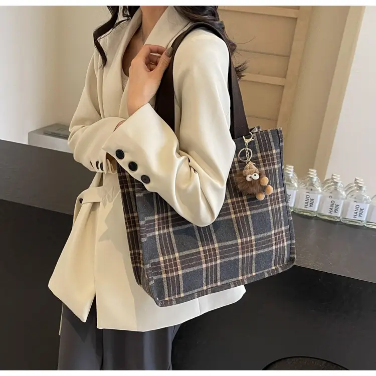Women Plaid Canvas Tote Bag 2024 New Commuter Green Gray — feature 31