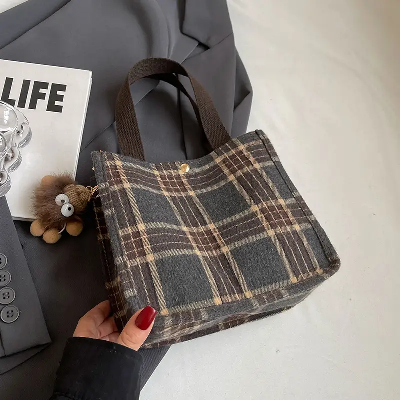Women Plaid Canvas Tote Bag 2024 New Commuter Green Gray - Image 3