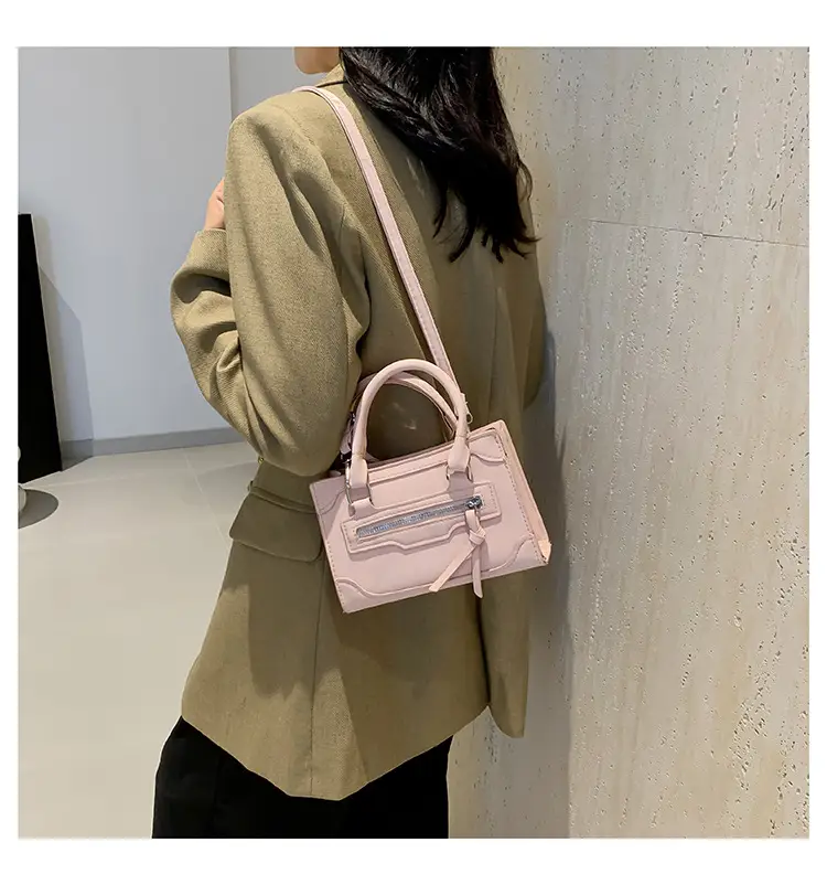 Light Blue Korean Fashion Shoulder Bag 2024 — feature 10